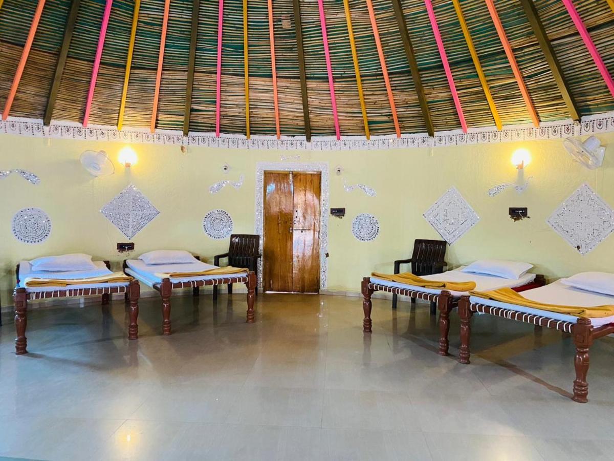 Santkrupa Villa Resort Nakhtrana المظهر الخارجي الصورة