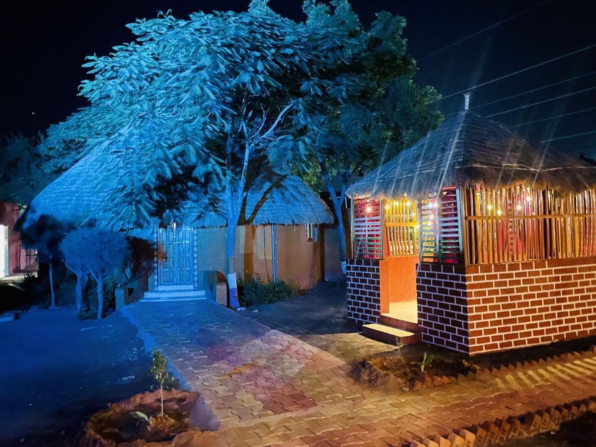 Santkrupa Villa Resort Nakhtrana المظهر الخارجي الصورة